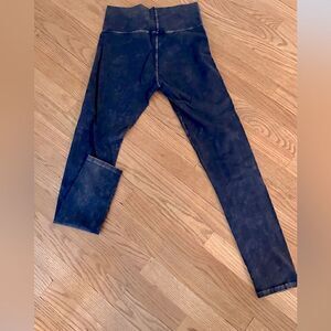 Like new Cotton/spandex legging - worn 1 time only!